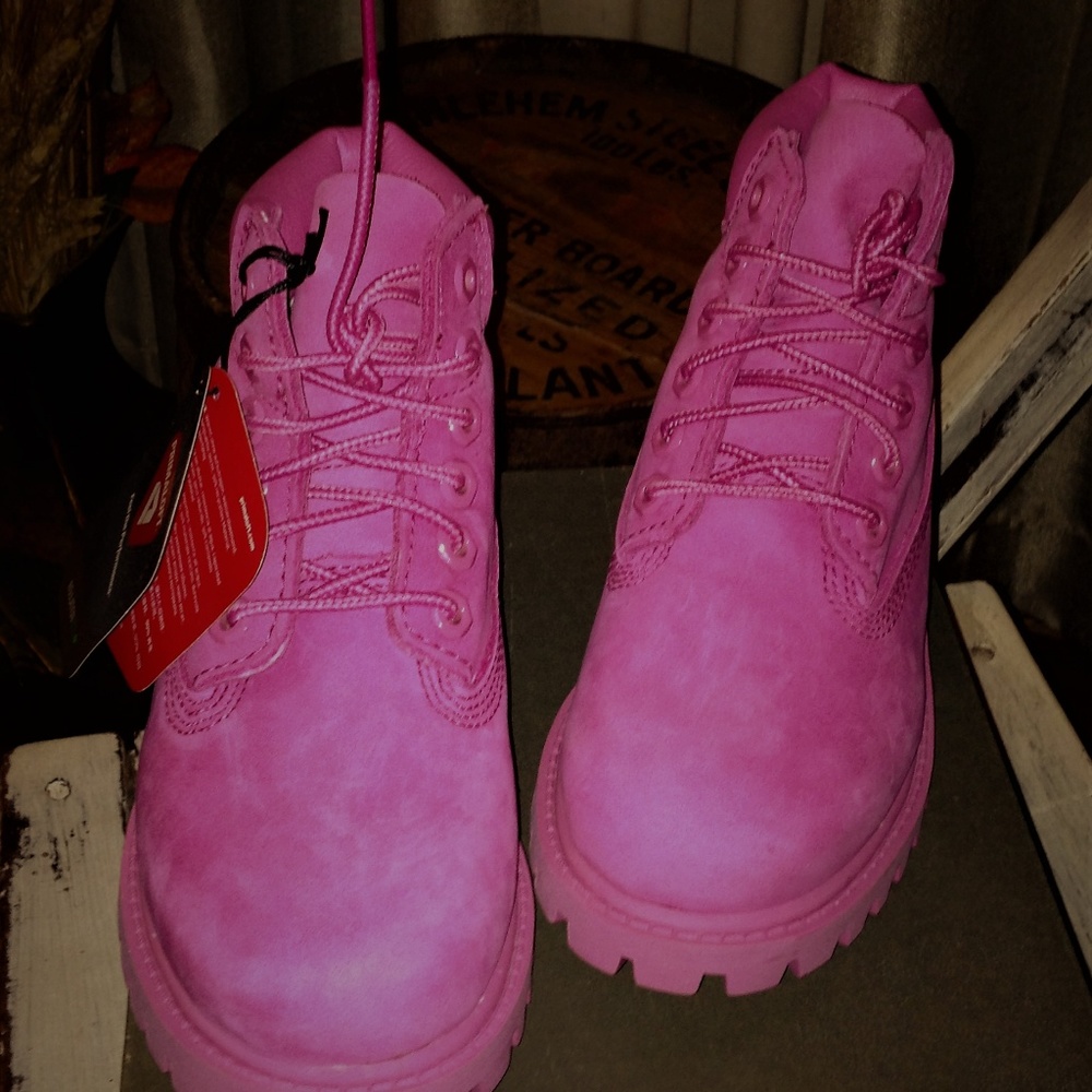 Timberland Bubblegum Pink Boots - Picture 5 of 5